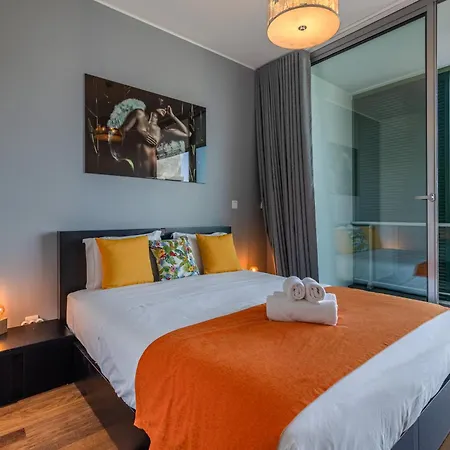 Vista Savoy By Rmz Apartment *